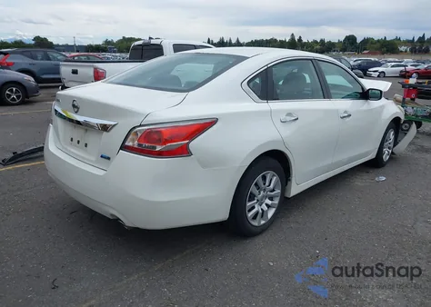 2014 Nissan Altima 2.5 z USA, uszkodzony, nr VIN 1N4AL3AP8EC199013
